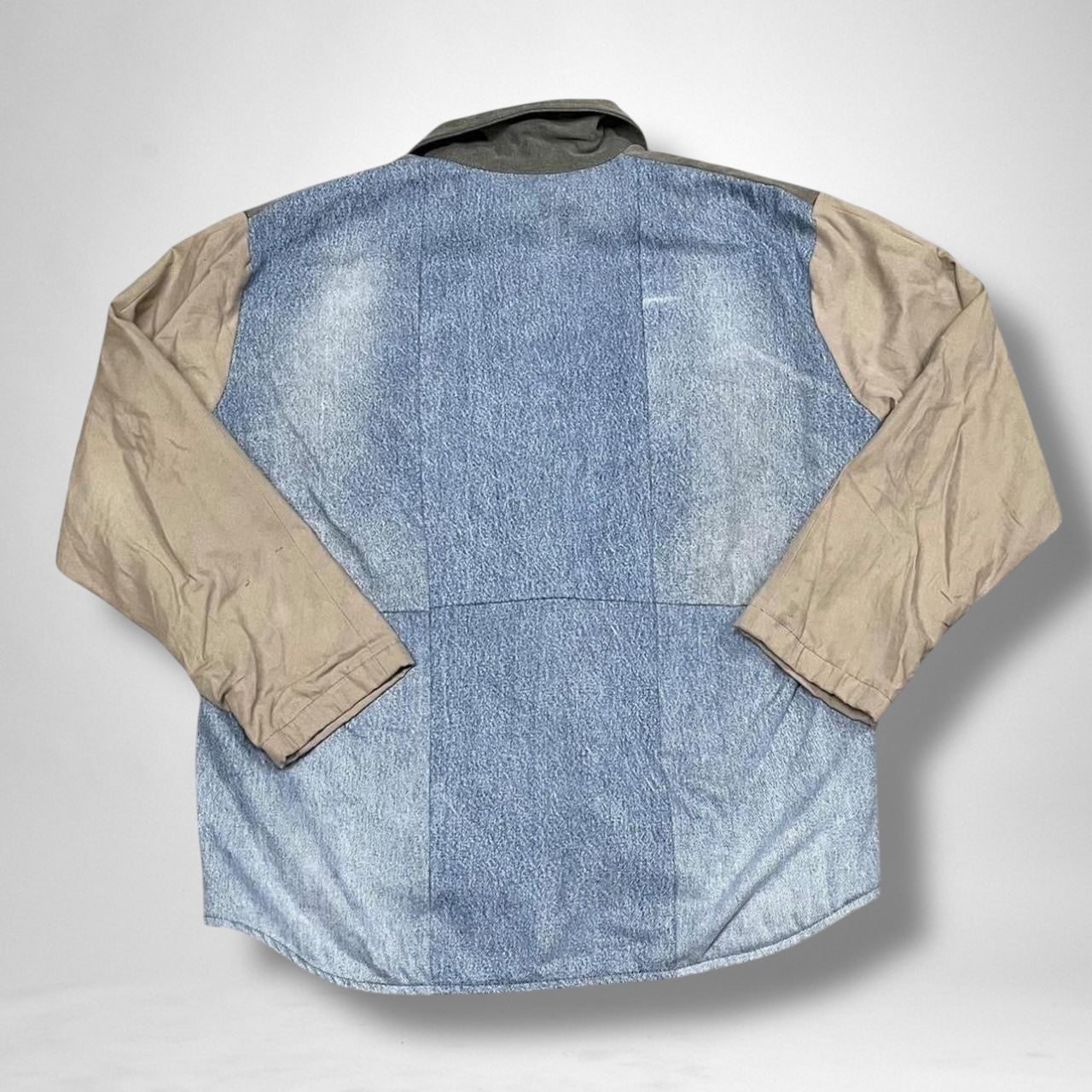 Reworked Carhartt Jacket – Vintage Utility Recrafted for Modern Style